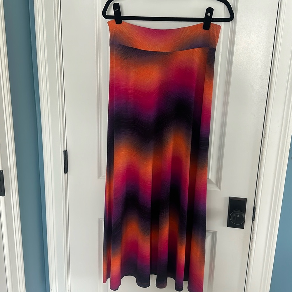 Veronica M multicolored skirt, Size Medium.
